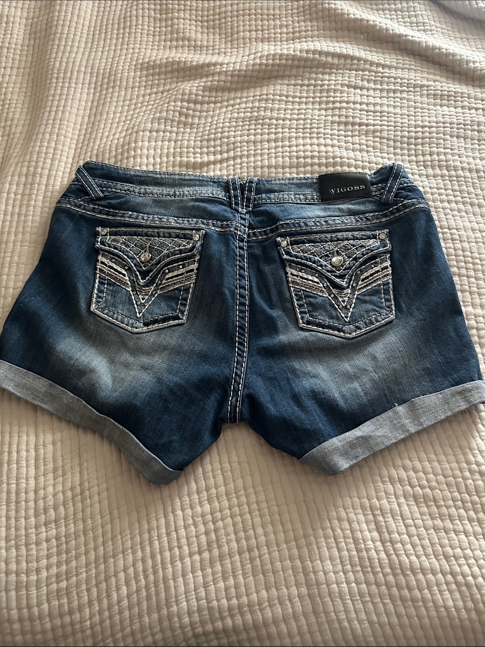 Vigoss Women's Medium-Dark Blue Embroidered Back Pocket Denim Shorts